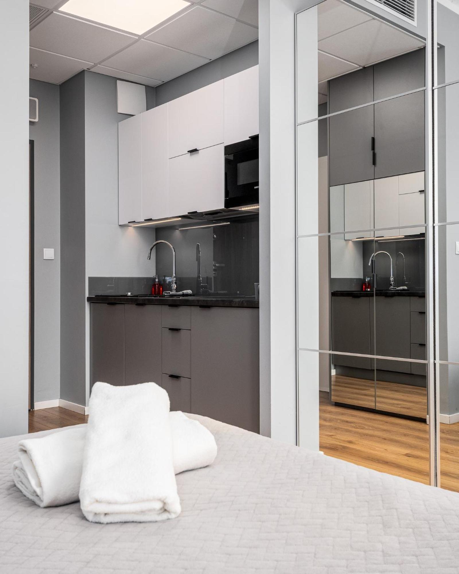 Prymasa Tysiaclecia 83A City Center View Free Garage By Perfect Apart 920 Varsovia Exterior foto
